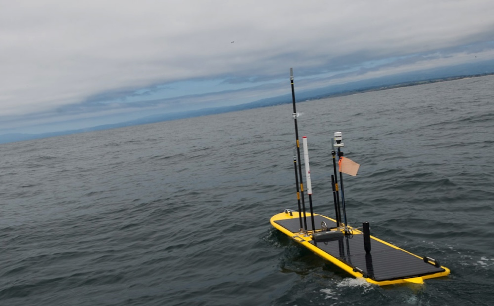 Mobile Hotspots for Ocean Sensors & AUVs